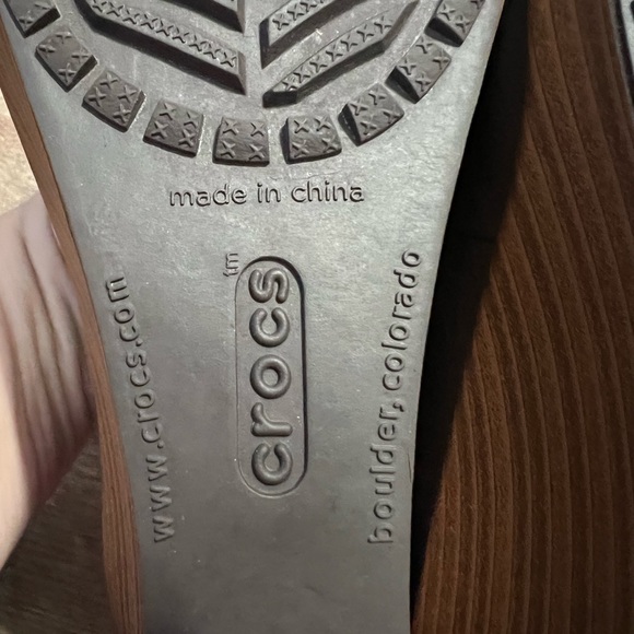 Crocs black Wedge Style Slip On Shoes Size Women’s 7 - Picture 5 of 7